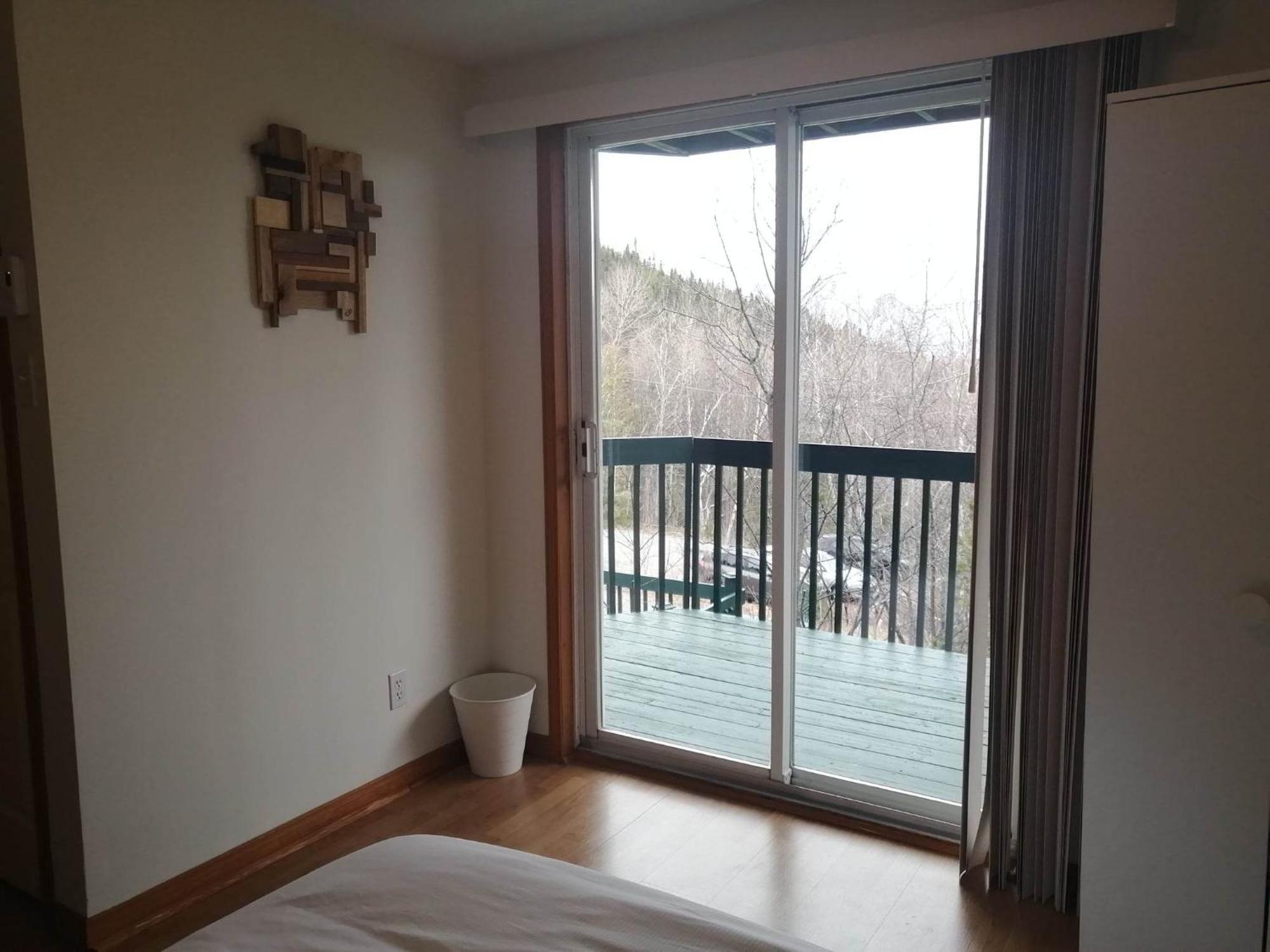 L'Inukshuk Hotel Тадусак Екстериор снимка